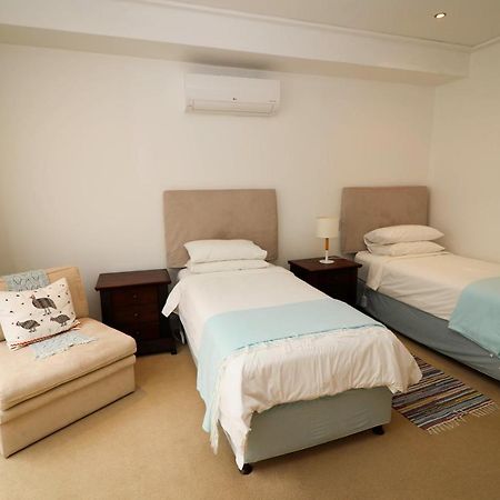 Hermanus Seaview Apartment Exterior photo